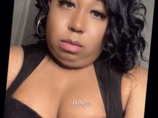 Nylaloxxx