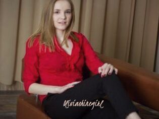 Oliviashinegirl