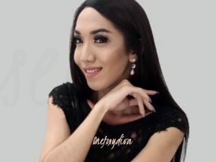 Onefoxydiva