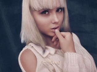 PetiteEmmaX