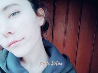 Petite_Melissa