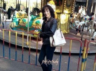 Petite_lady