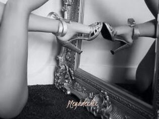 Pleyadechic
