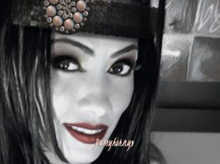 Pussyhornyx
