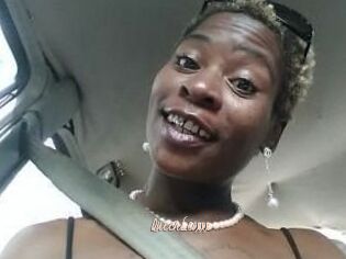 QueenLeo_xxx