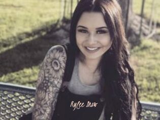 Rylee_Snow