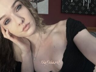 Rhyliehazel