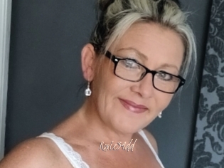 Roxie34dd