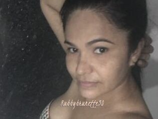 Rubbybrunette30