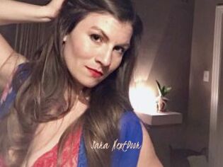 Sara_NextDoor