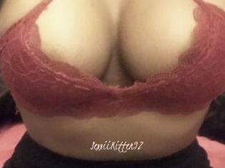 SexxiiKitten92