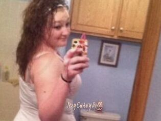 SexyCurvyDoll