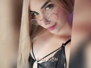 Shania_Collins