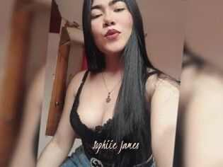 Sophiie_James
