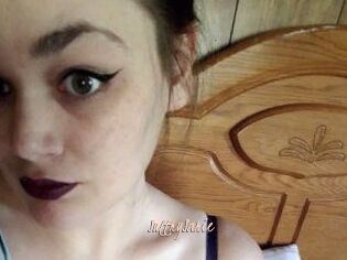 Sultry_Sarie
