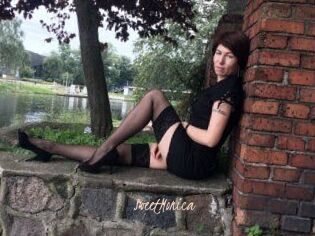 SweetMonica