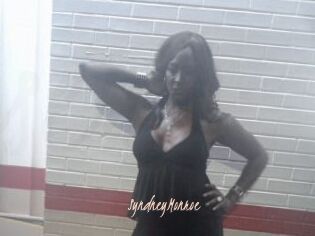 SyndneyMonroe