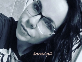 Siennareign69
