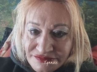 Siymmone