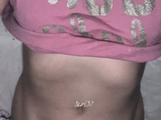 Suzi37