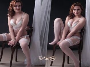 TiaRussellxo