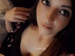 TinyAprilxx