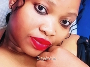 Tastyboobiesxx