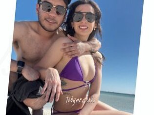Tobyandcris
