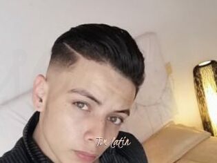 Tom_latin
