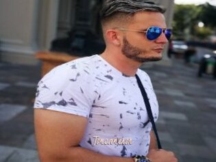 Tomcameron