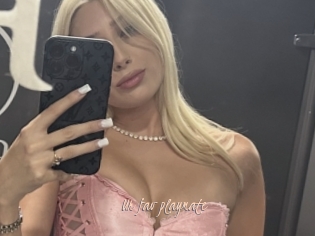 Ur_fav_playmate
