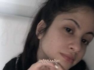 Valentina_Skye
