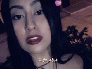 Victoria_Moon