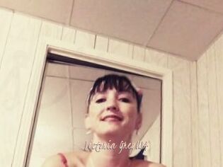 Victoria_GreyUSA