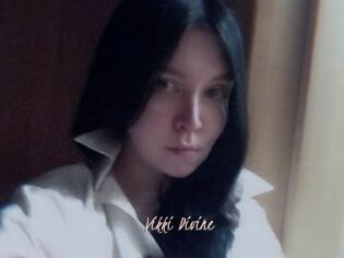 Vikki_Divine