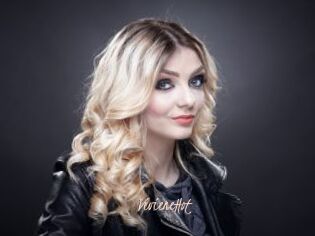 VivieneHot