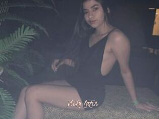 Vicky_latin