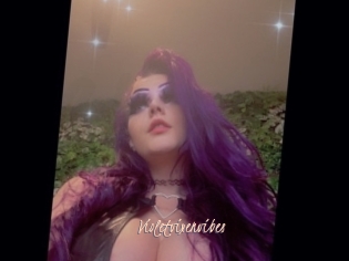 Violetvixenvibes