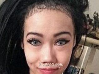 XxLawnieLangxx