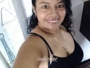 Zandrita_Hot