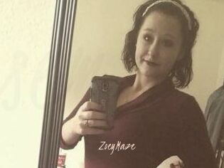 Zoey_Maze