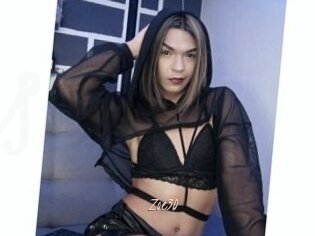 Zoe30
